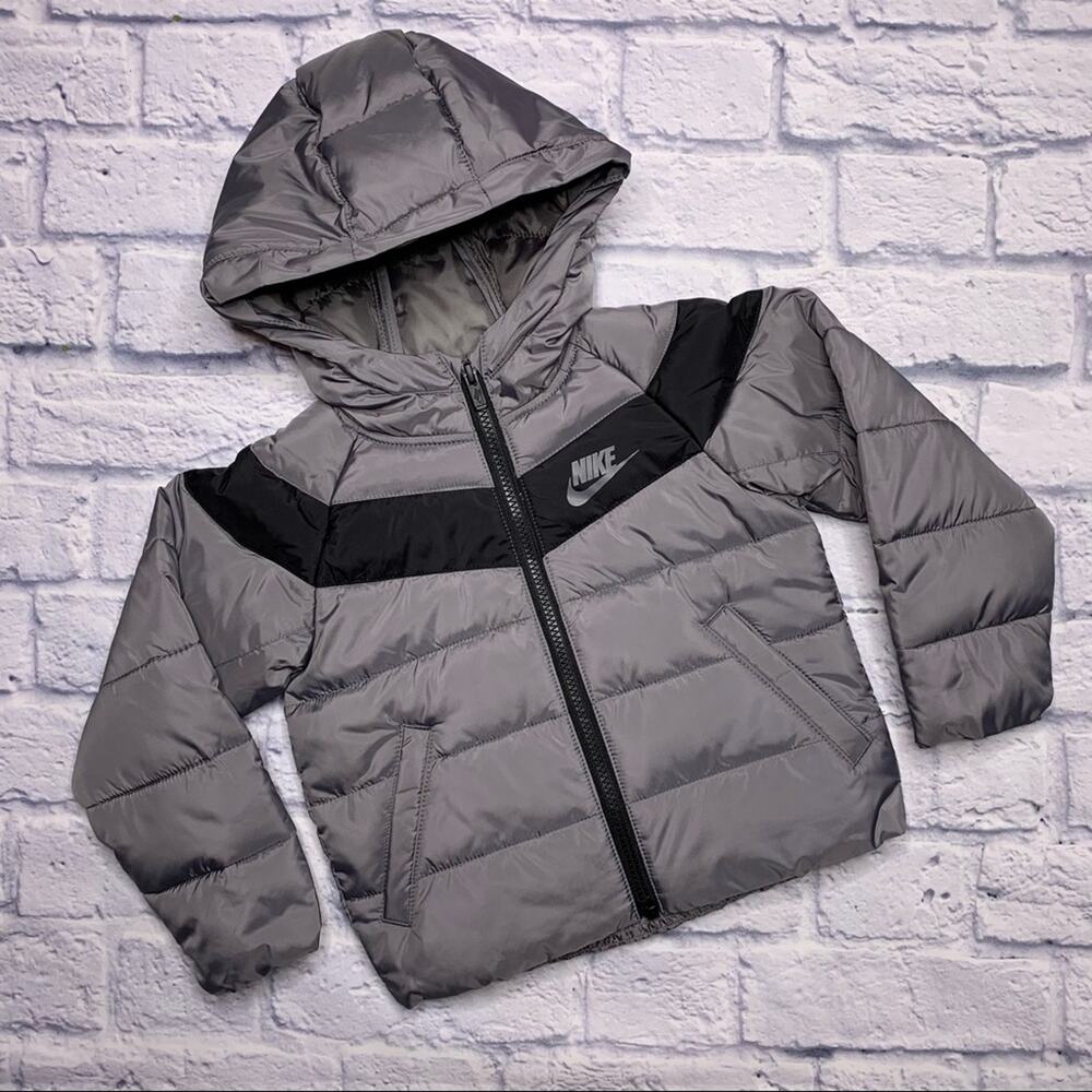 Nike NSW Filled Jacket in Gun Smoke - Picture 2 of 9